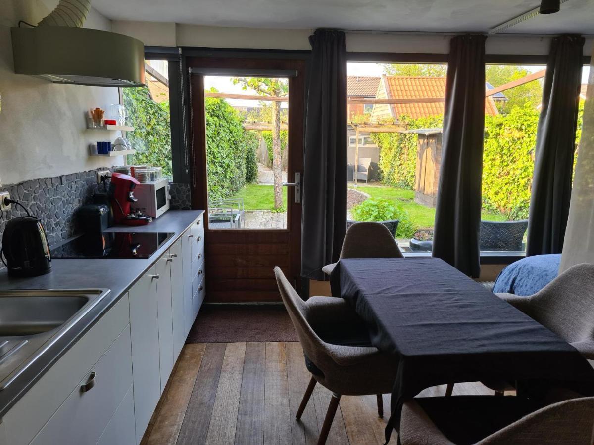 Bed & Breakfast 28 Appartement Met Prive Tuin Assen Exterior foto