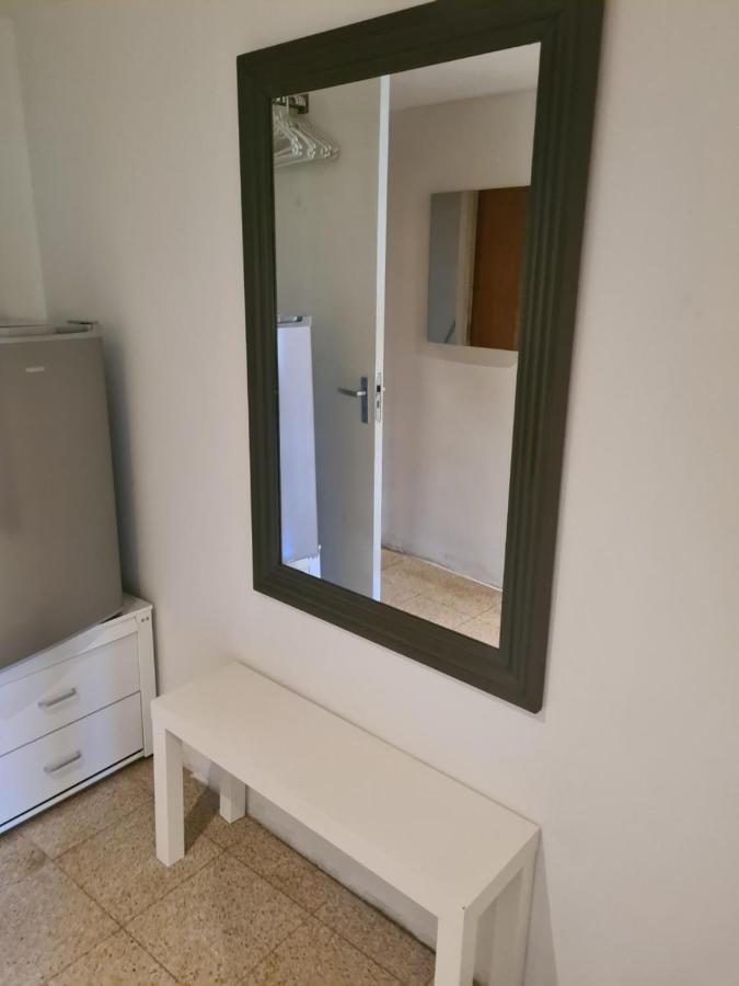 Bed & Breakfast 28 Appartement Met Prive Tuin Assen Exterior foto