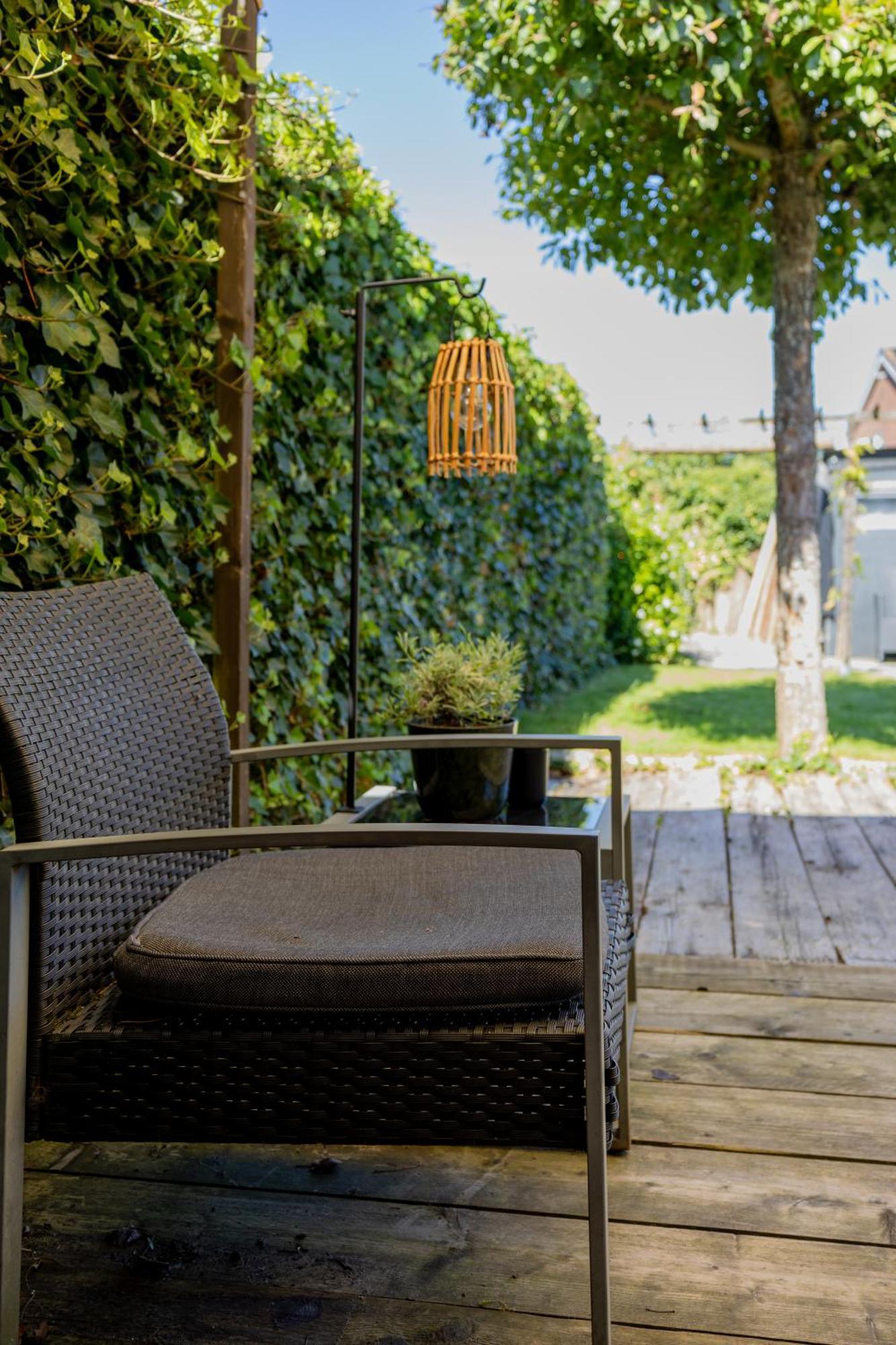 Bed & Breakfast 28 Appartement Met Prive Tuin Assen Exterior foto